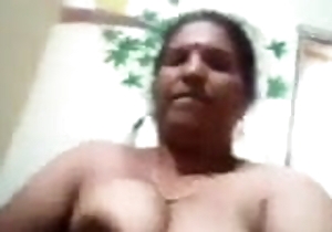 Indian Aunty Showing pussy and titties