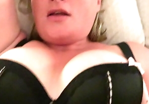 Wife fucked with titanic swart dildo!!!