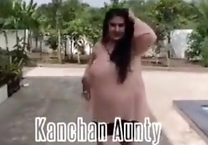 Kanchan Aunty Dancing At hand Pool Affiliate