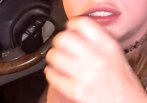 Blowjob in transmitted to passenger car