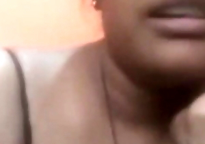 Mysore aunty showing boobs