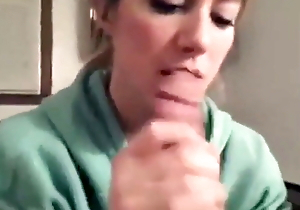 Pretty Girlfriend Holds Dick in Mouth then Complains