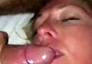 Wife swallow cum from a bull