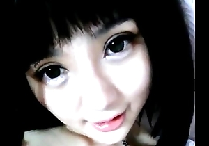 Hot Korean Babe webcam to Big Boobs
