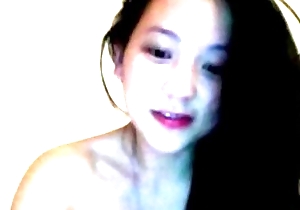 Cute Japanese girl'_s tricky discretion cam